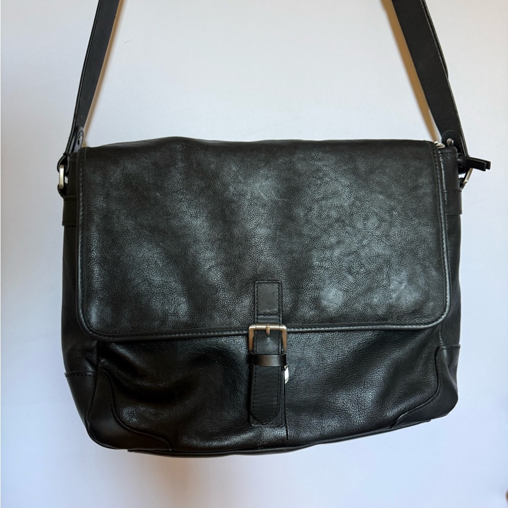 Daniel Cremieux brief case w/laptop sleeve